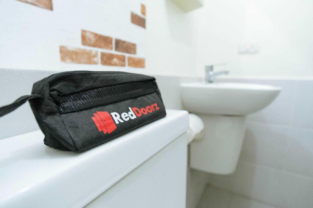 Reddoorz Near Sarangan Lake Magetan Exterior photo